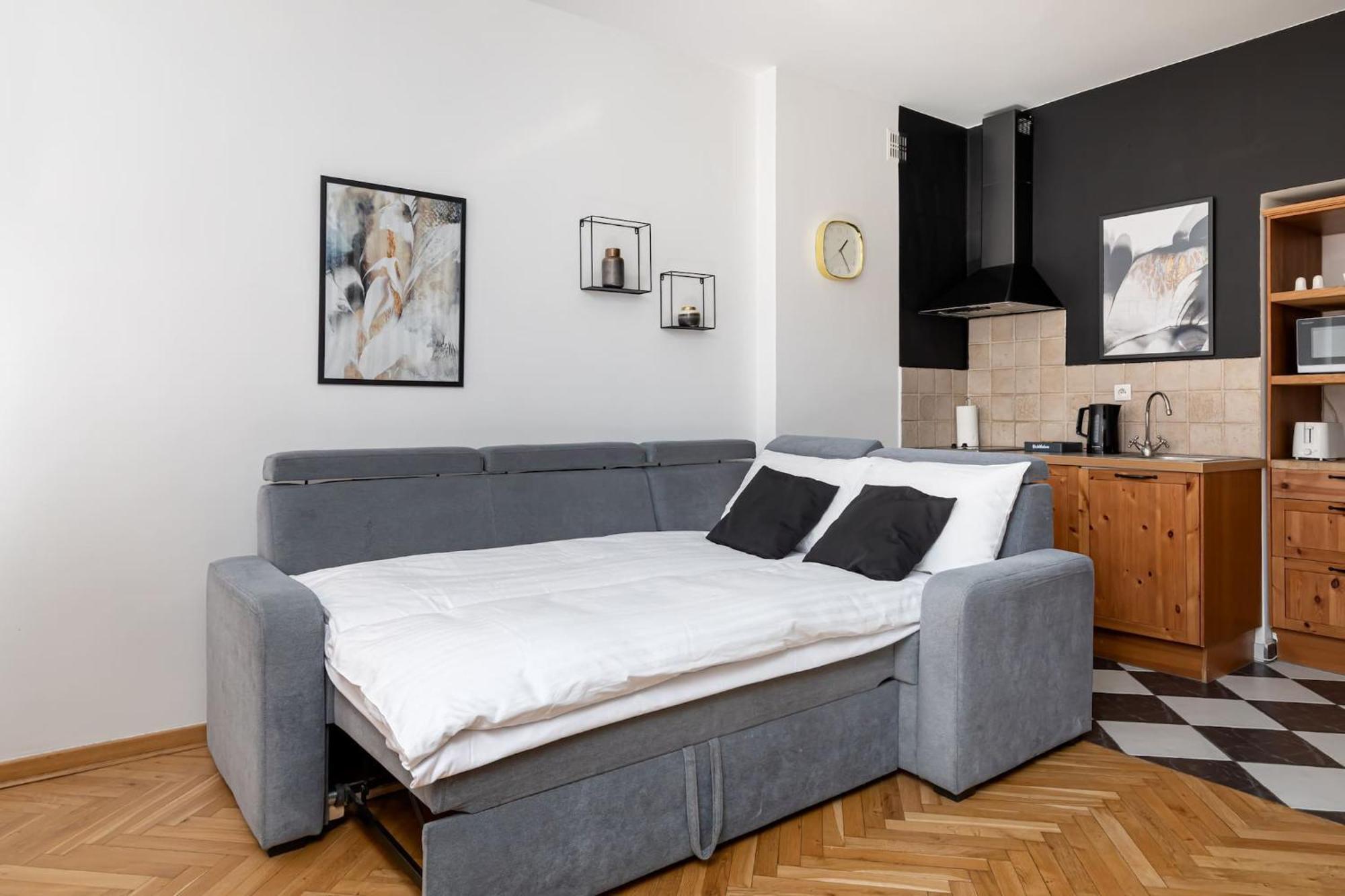 Fashioned Apartment Rycerska By Noclegi Renters Варшава Екстер'єр фото